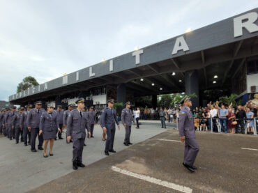 Governo do Amapá promove 61 PMs e homenageia civis e militares, fortalecendo a política de segurança pública no estado