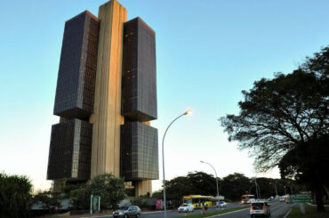 Cobranças indevidas estão entre maiores queixas de clientes bancários