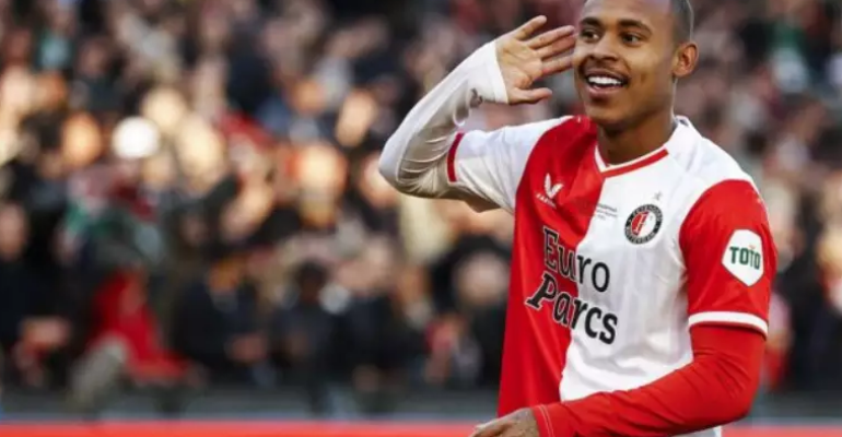 Amapaense brilha: Com gol de Igor Paixão, Feyenoord é campeão da Copa da Holanda