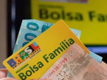 Caixa começa a pagar Bolsa Família de abril