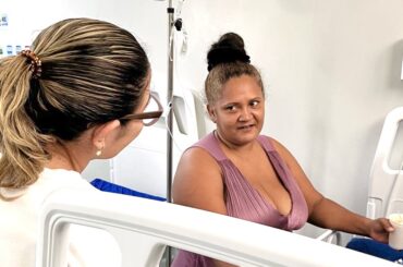 ‘Enxerguei o amor e o comprometimento dos profissionais’, relata mãe de paciente internado no Hospital da Criança e do Adolescente