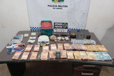 Três mulheres são presas em flagrante por tráfico de drogas em Santana
