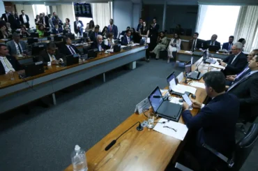 CCJ do Senado aprova novo seguro obrigatório para veículos