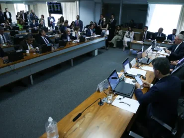 CCJ do Senado aprova novo seguro obrigatório para veículos