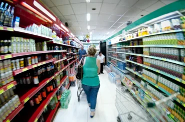 Custo da cesta básica sobe em 10 capitais brasileiras no mês de abril