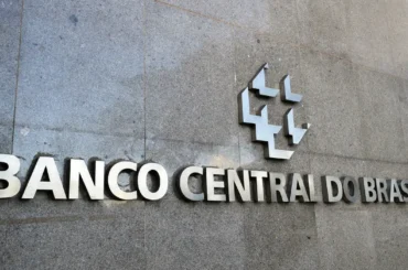 Mercado eleva previsão da inflação de 3,98% para 4% em 2024