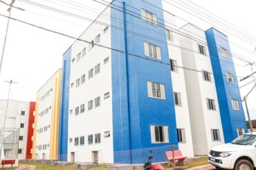 GOVERNO DO AMAPÁ ENTREGA RESIDENCIAL NELSON DOS ANJOS E BENEFICIA 282 FAMÍLIAS COM NOVAS MORADIAS