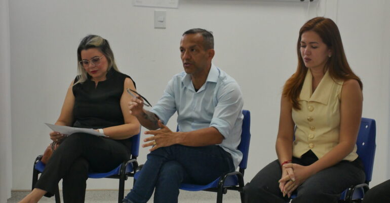 Prefeitura de Macapá garante continuidade dos servidores do IMPE e reforça diálogo com profissionais da saúde
