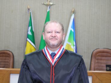 presidente do Tribunal de Justiça do Amapá,recebeu, nesta quinta-feira (9),representantes de Filial de Governo da Caixa Econômica Federal.